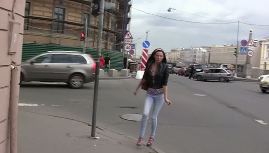 Pornobild Sex verrückter Typ filmt sich selbst beim Ficken einer heißen Straßenhure