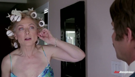 Pornobild Schlampig aussehendes Pornomodel Aiden Starr