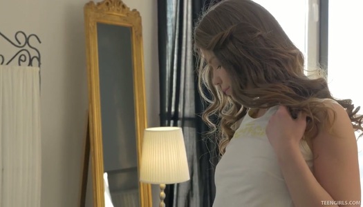 Pornobild Schmackhafte glatte Muschi von Sex-Appeal Skinny Teen Jacqueline