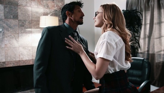 Das schmutzige College-Mädchen im kurzen Kiltrock Alexa Grace wird von ihrer Lehrerin gefickt Porno Bilder