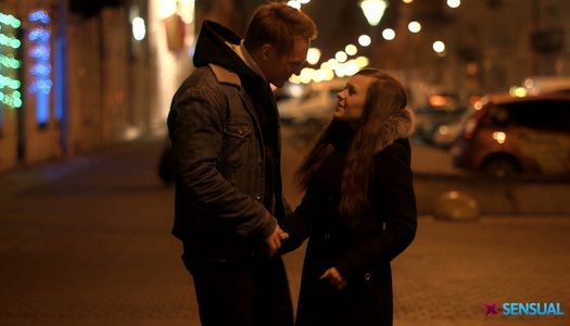 Pornobild Das faszinierende Baby Katarina Muti liebt ihren Freund