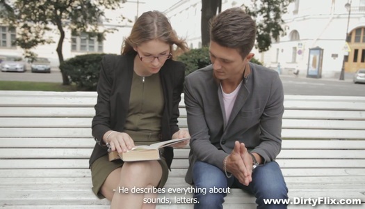 Pornobild Das vieräugige Baby Argentinien hat beim ersten Date einen Quickie mit einem Fremden